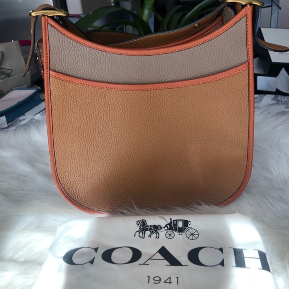 COACH 89123 EMERY CROSSBODY - Picture 2 of 5